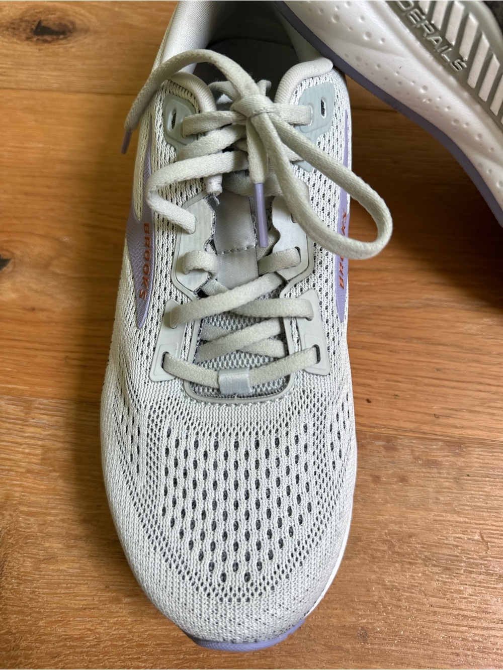 Brooks Ariel GTS 24 Running Shoes Grey Lavender Sz 9 - Picture 3 of 11